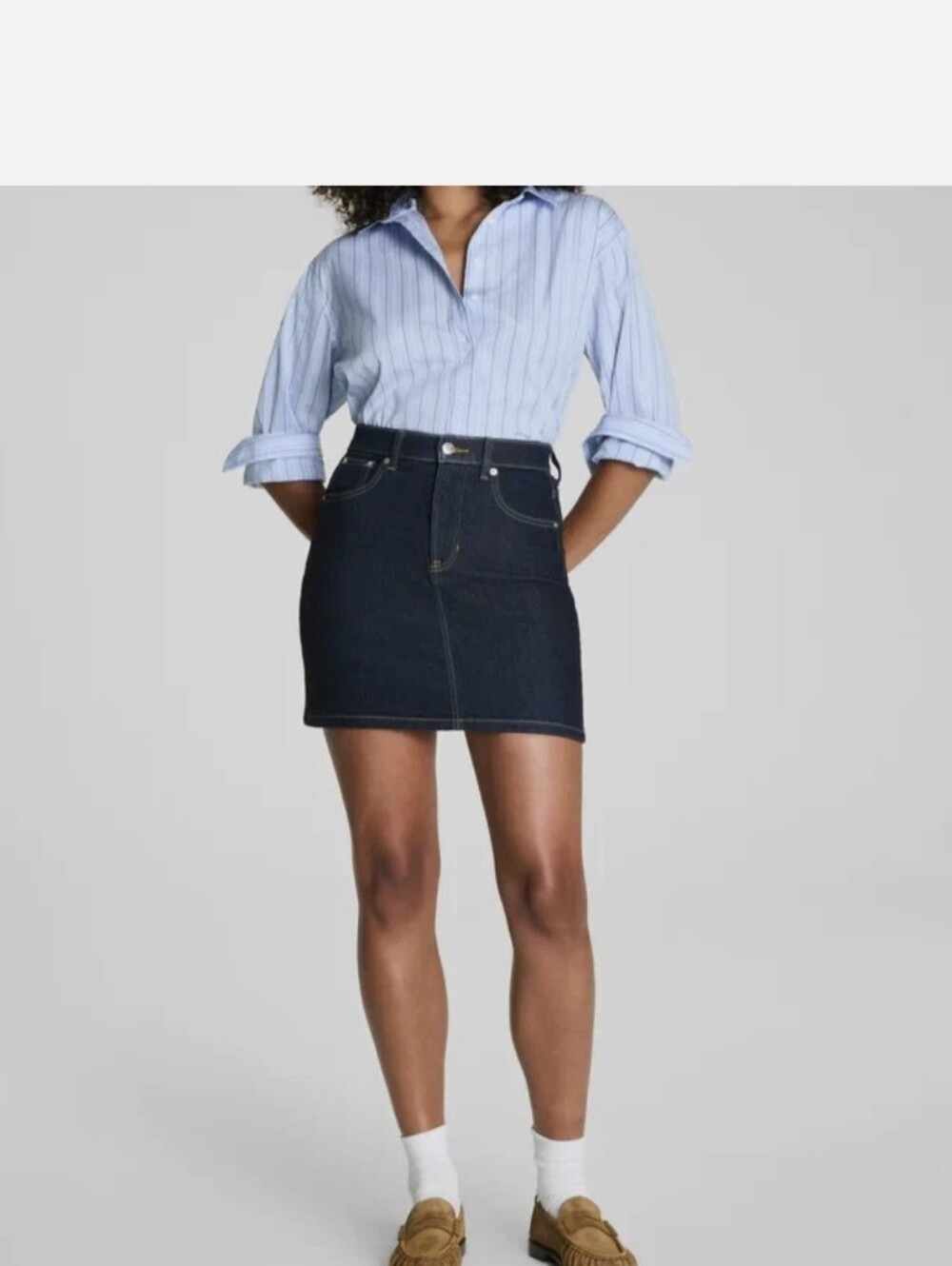 New Spanx Authentic 360 Stretch Denim Mini Skirt Marina Wash Size Small